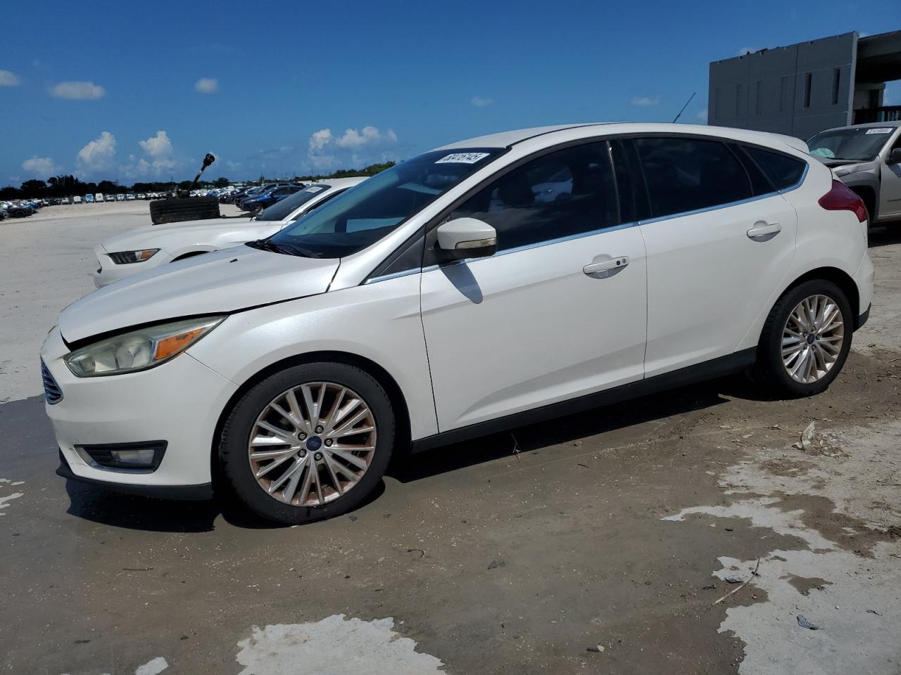 2015 Ford Focus Titanium იყიდება West Palm Beach-ში, FL - Rear End