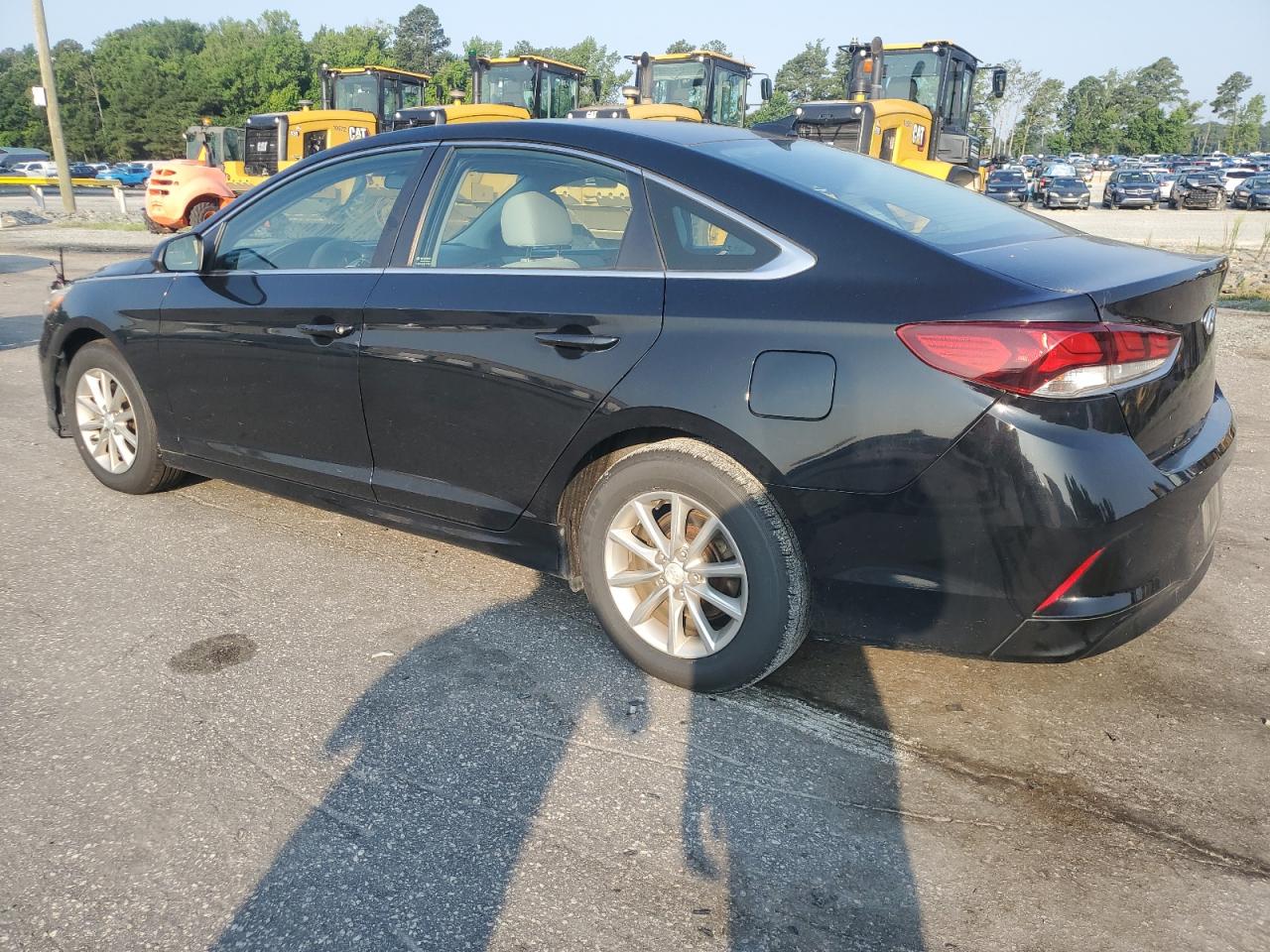 HYUNDAI SONATA 2018 VIN 5NPE24AF8JH689056 zdjęcie 2