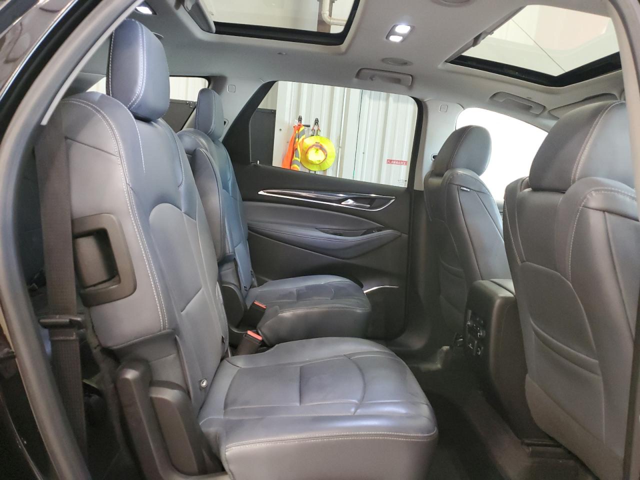 2018 Buick Enclave Essence VIN: 5GAERBKW3JJ159651 Lot: 61909395