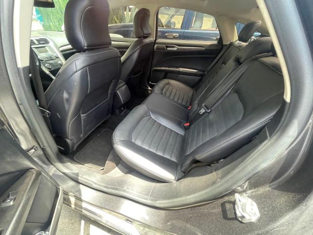  FORD FUSION 2018 Szary