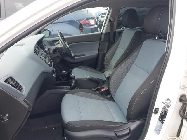 2017 HYUNDAI I20 PREMIU