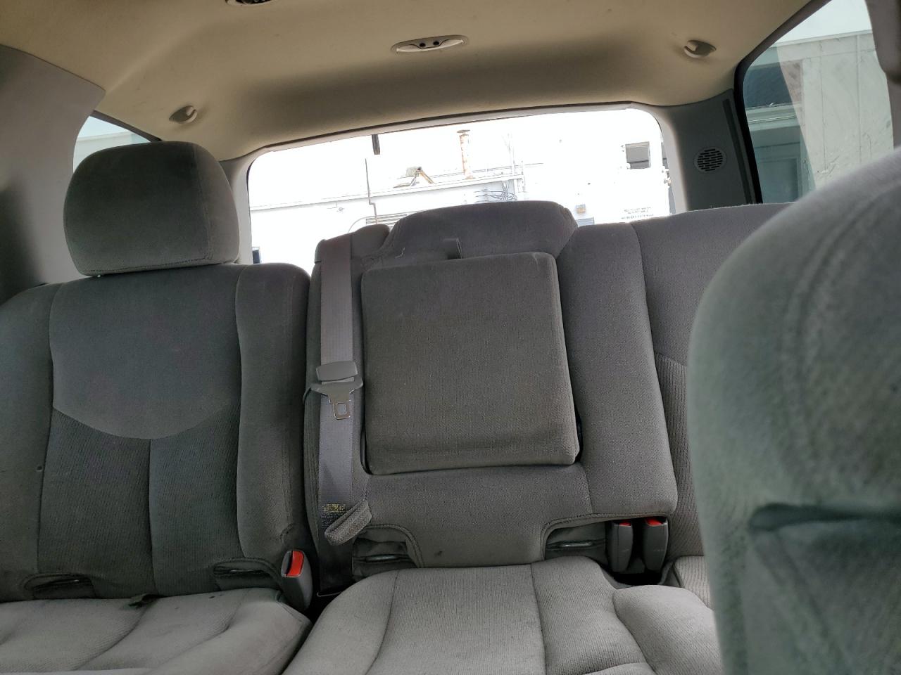 2004 GMC Yukon VIN: 1GKEK13V74J137955 Lot: 60915455