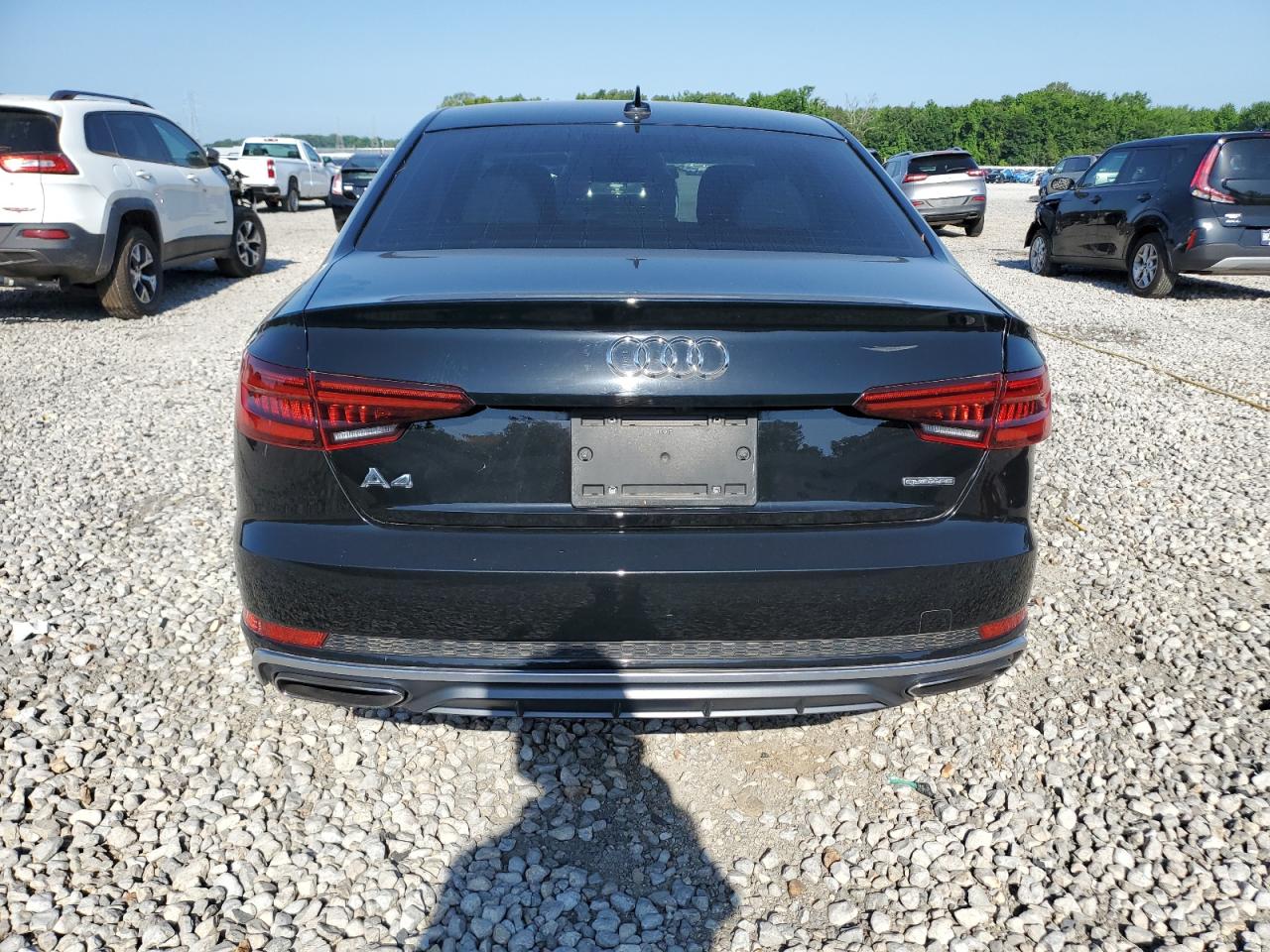 2019 Audi A4 Premium VIN: WAUDNAF44KA118520 Lot: 61542795