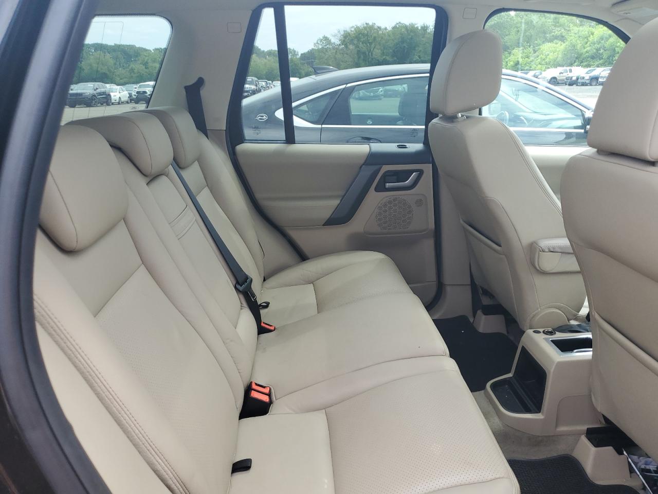2010 Land Rover Lr2 Hse Technology VIN: SALFT2BN7AH211858 Lot: 60428595