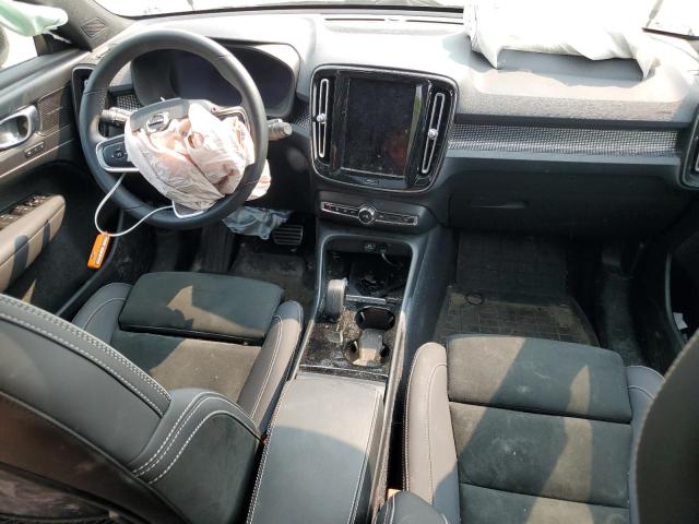 2022 VOLVO XC40 P8 RECHARGE ULTIMATE  