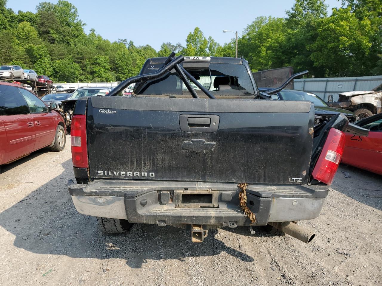 2008 Chevrolet Silverado K2500 Heavy Duty VIN: 1GCHK23K18F135177 Lot: 58897895