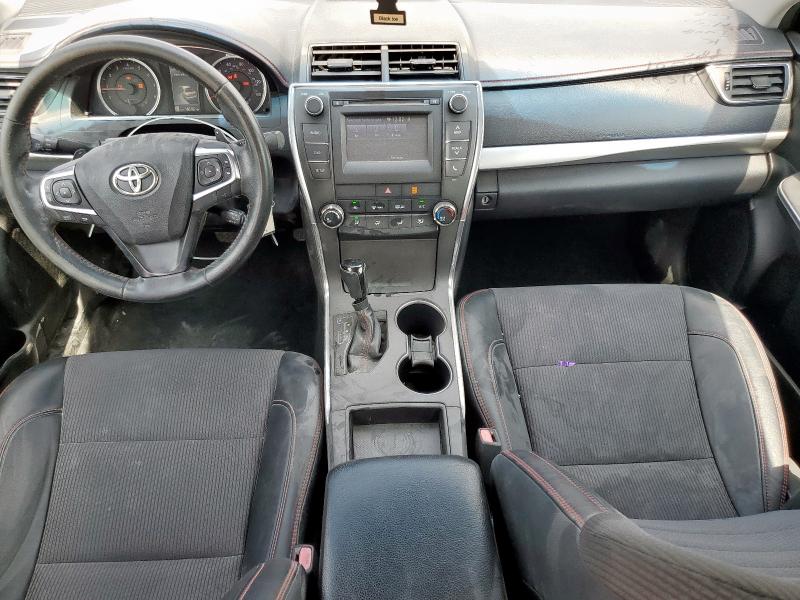 TOYOTA CAMRY 2016 Серебристый