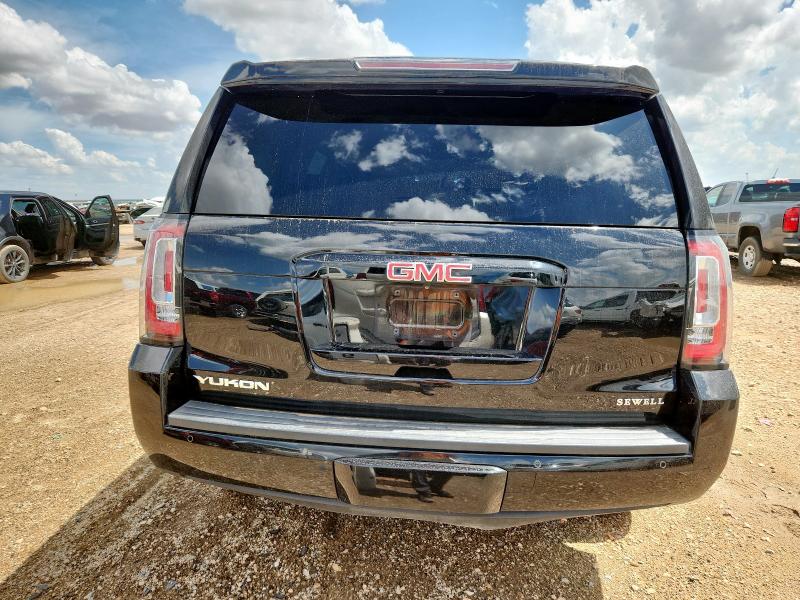  GMC YUKON 2017 Черный