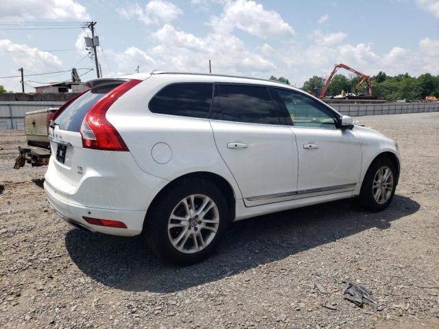  VOLVO XC60 2015 White