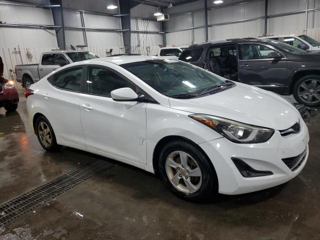  HYUNDAI ELANTRA 2015 Белый