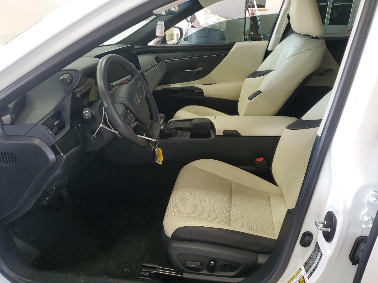 2022 Lexus Es 350 Base VIN: 58ADZ1B17NU132924 Lot: 62017425