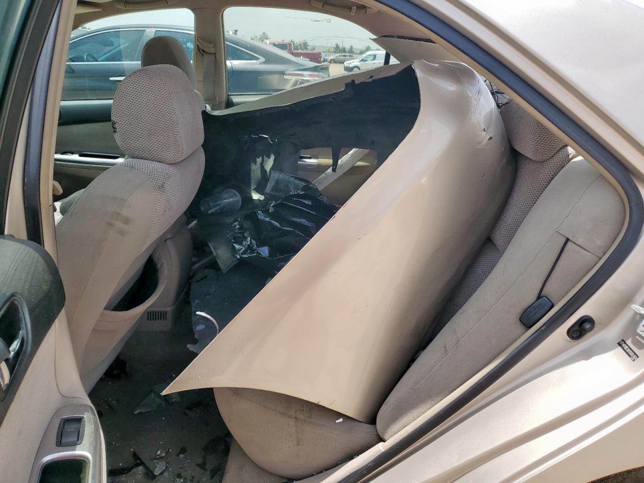 2005 Toyota Camry Le VIN: 4T1BE32K25U551634 Lot: 62899035