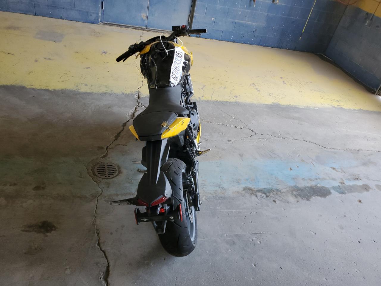 2024 Suzuki Gsx800 F VIN: JS1EM13B1R7102838 Lot: 62863335