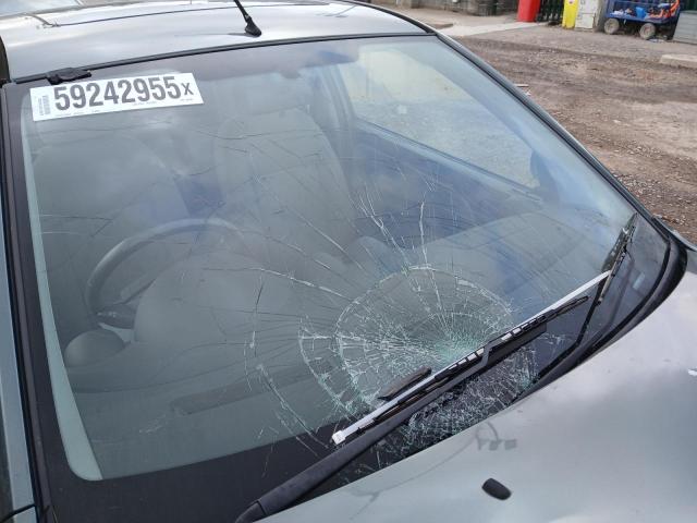 2003 FORD FIESTA FIN