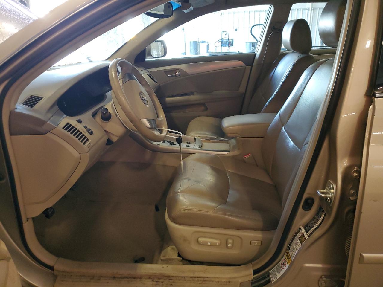 2007 Toyota Avalon Xl VIN: 4T1BK36B77U170528 Lot: 61065295