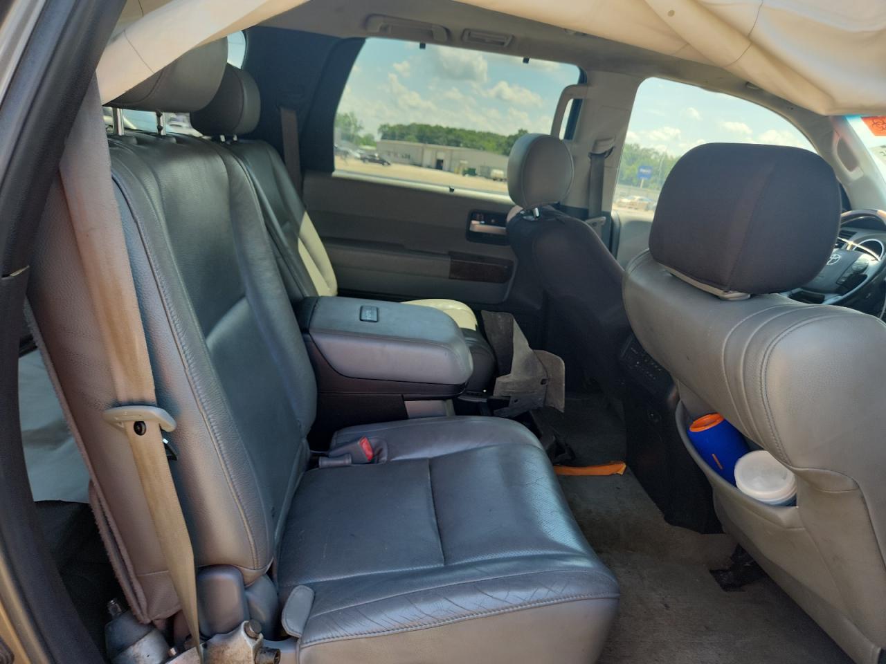 2010 Toyota Sequoia Platinum VIN: 5TDYY5G12AS027836 Lot: 62352885