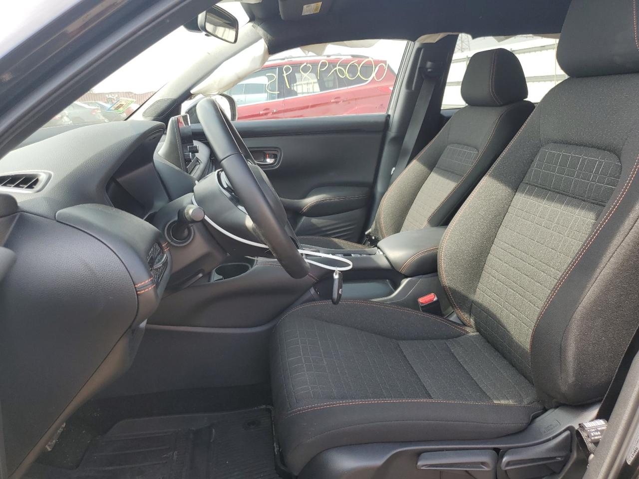 2025 Honda Hr-V Sport VIN: 3CZRZ2H54SM737415 Lot: 92048355