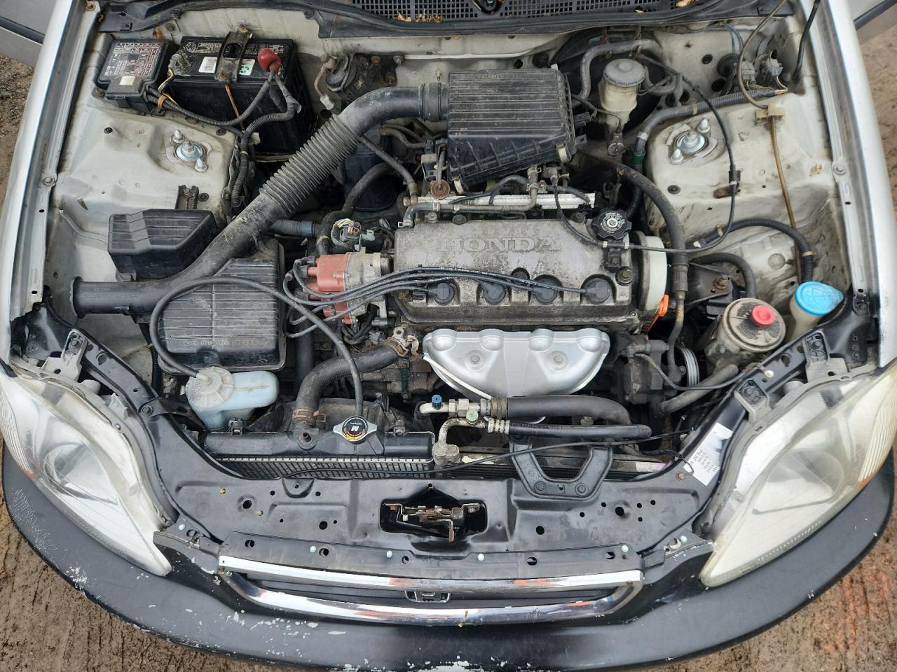 1998 Honda Civic Dx VIN: 2HGEJ6629WH512604 Lot: 61225445