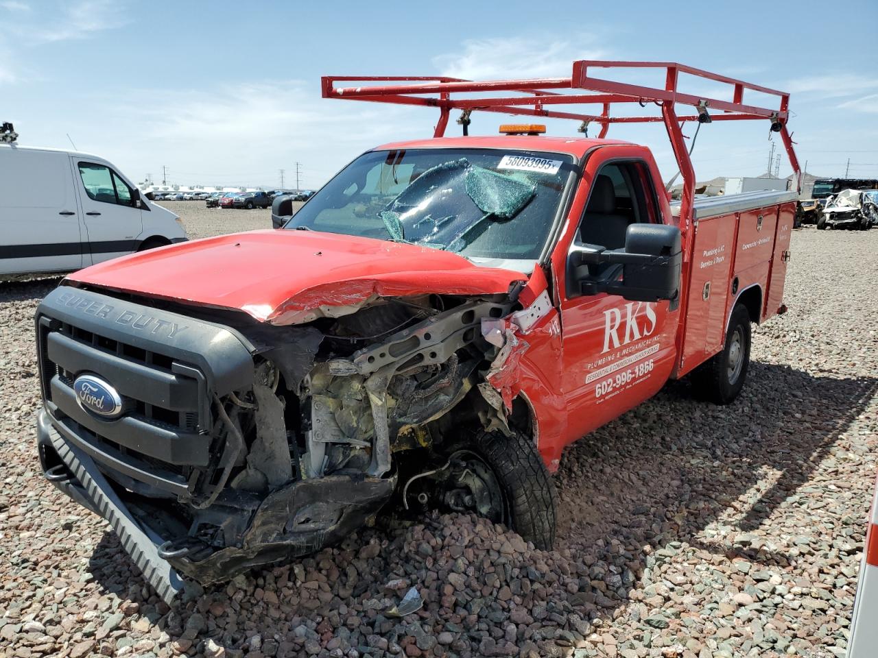 2011 Ford F250 Super Duty იყიდება Phoenix-ში, AZ - Front End