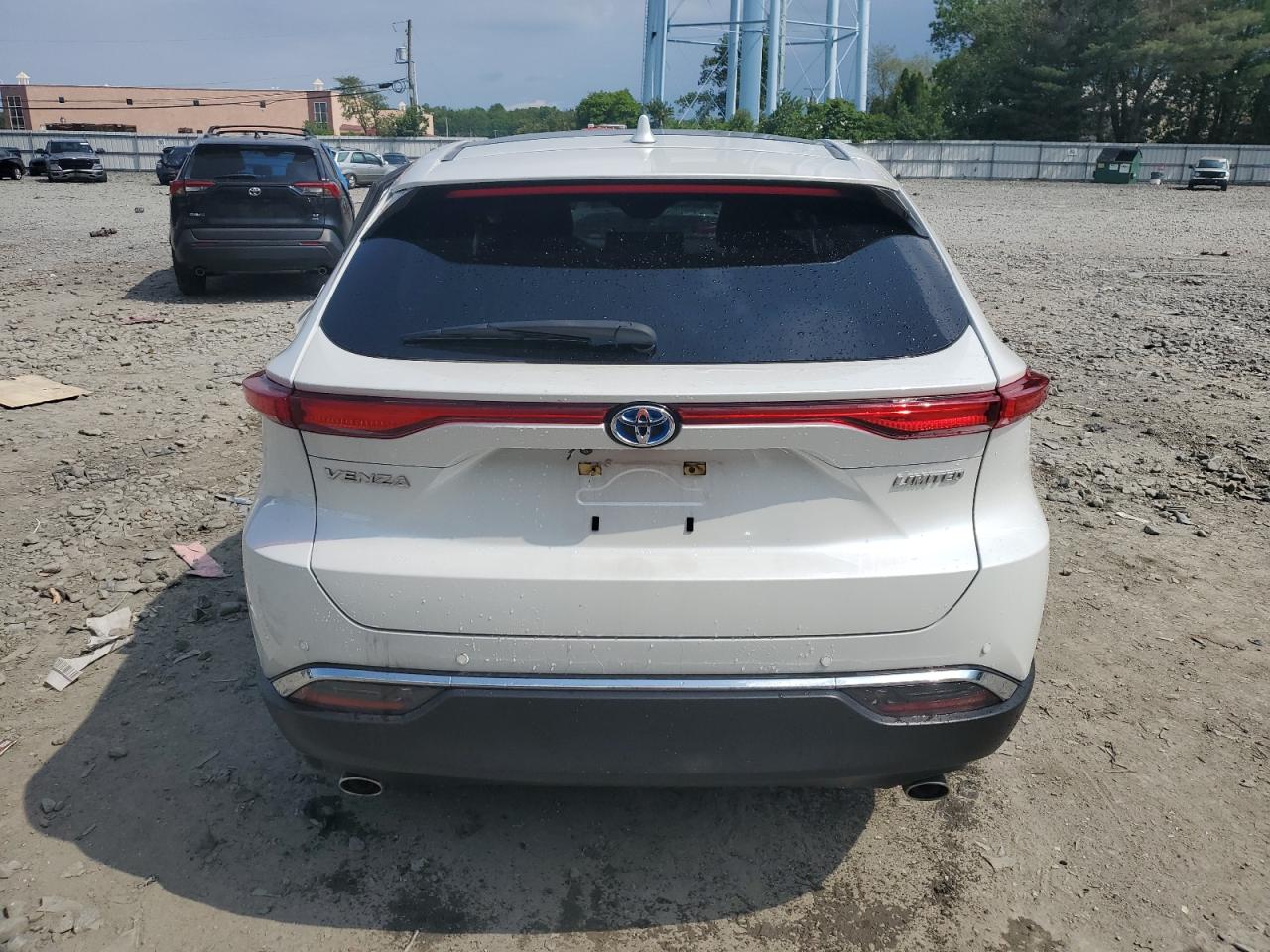 2023 Toyota Venza Le VIN: JTEAAAAH8PJ120219 Lot: 62688415