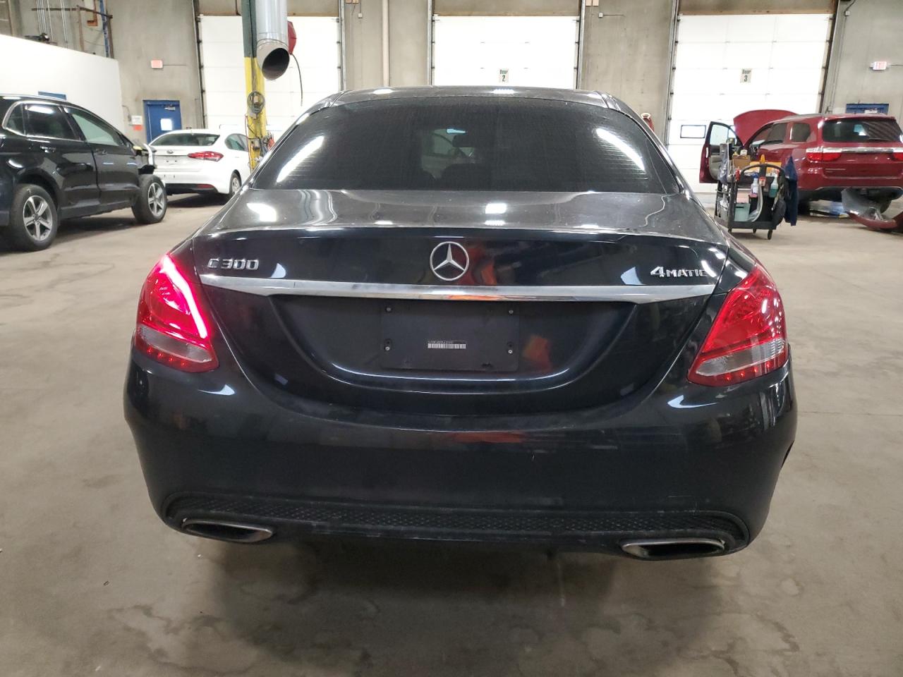 2015 Mercedes-Benz C 300 4Matic VIN: 55SWF4KBXFU037497 Lot: 61042285