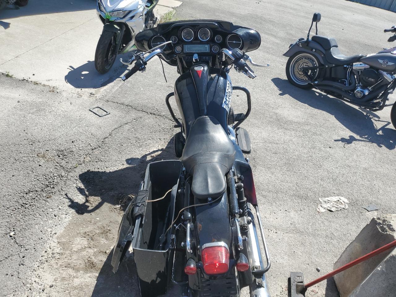 2006 Harley-Davidson Flhtcui VIN: 1HD1FCW186Y661935 Lot: 61396205