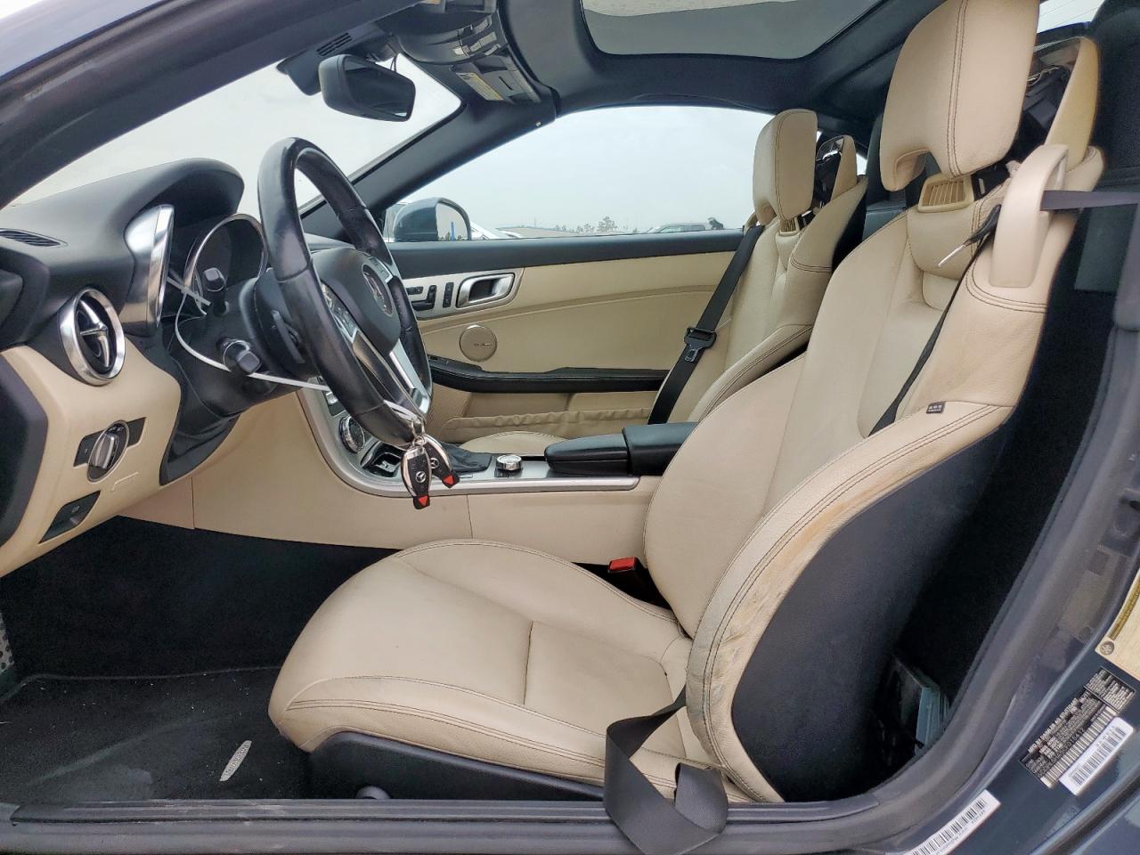 2012 Mercedes-Benz Slk 350 VIN: WDDPK5HA5CF015412 Lot: 60543625