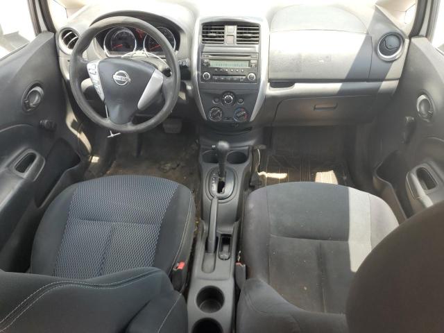 Hatchbacks NISSAN VERSA 2015 Biały