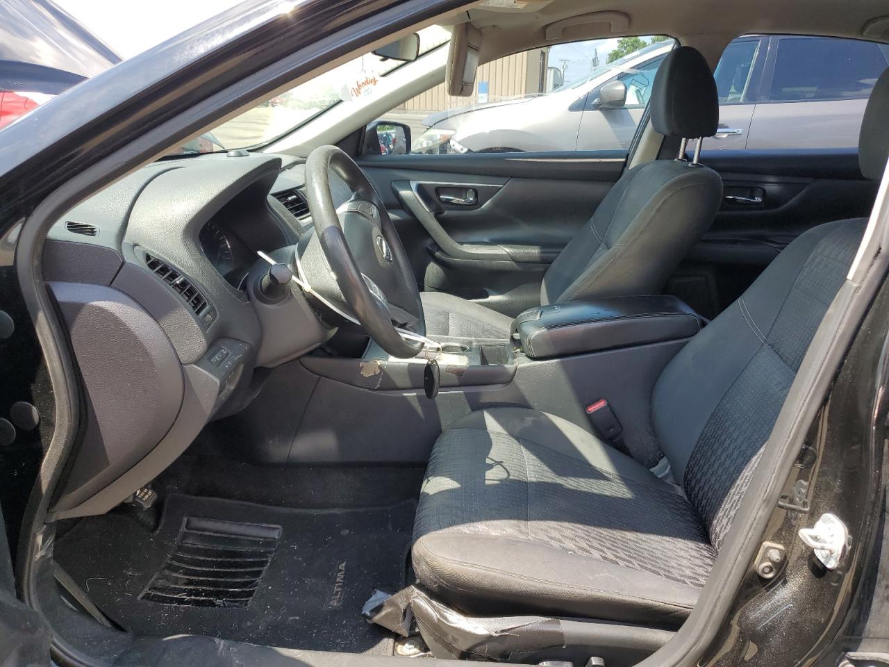 2017 Nissan Altima 2.5 VIN: 1N4AL3AP3HC163251 Lot: 61991825