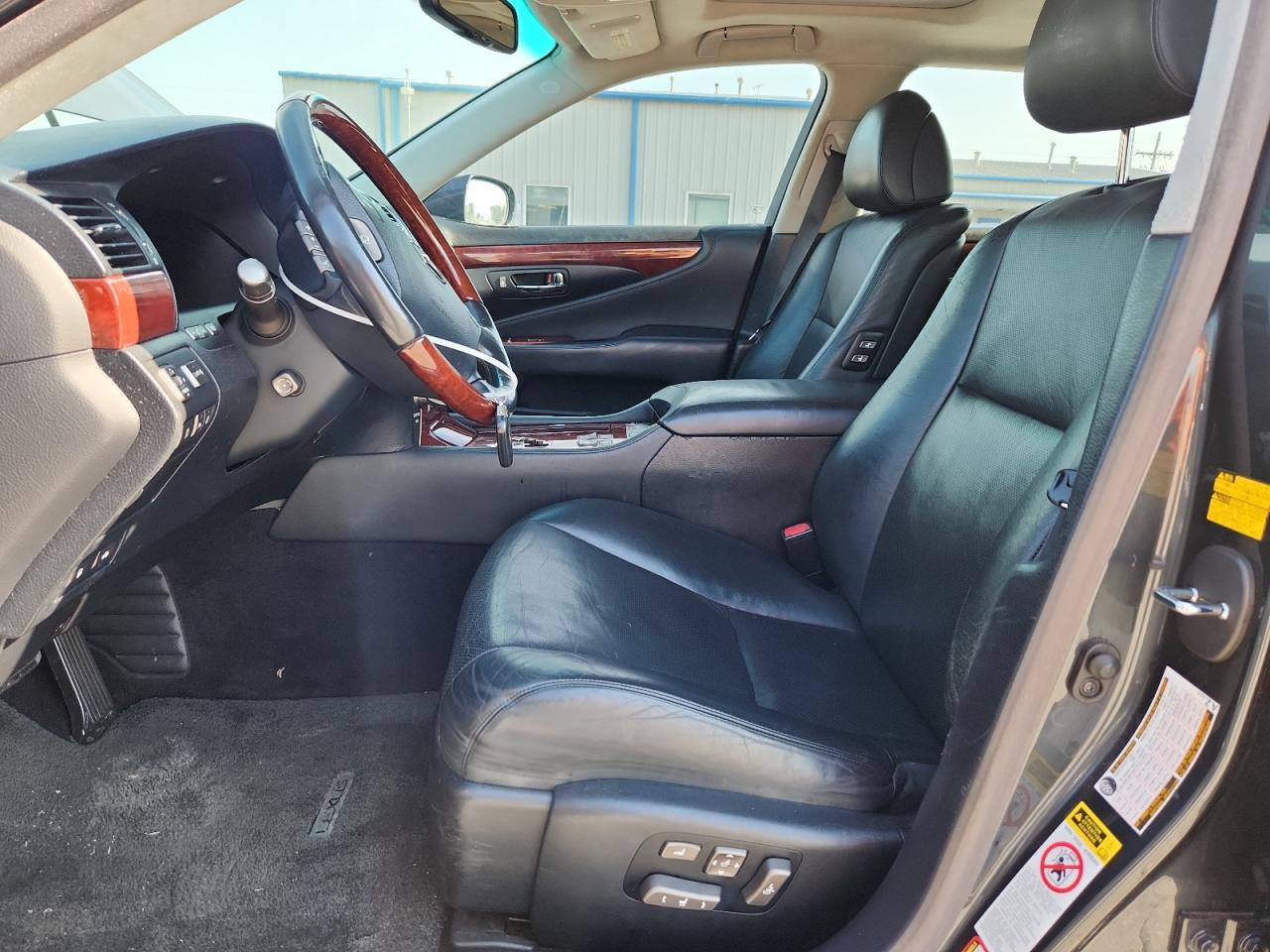 2007 Lexus Ls 460L VIN: JTHGL46F275005169 Lot: 60243735
