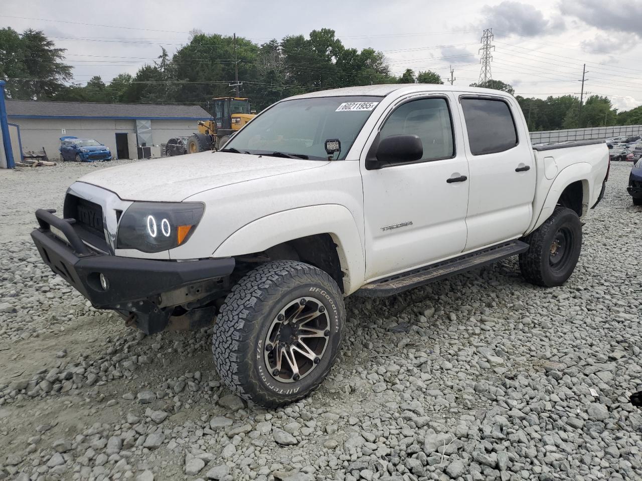 2005 Toyota Tacoma Double Cab na sprzedaż w Mebane, NC - Rear End