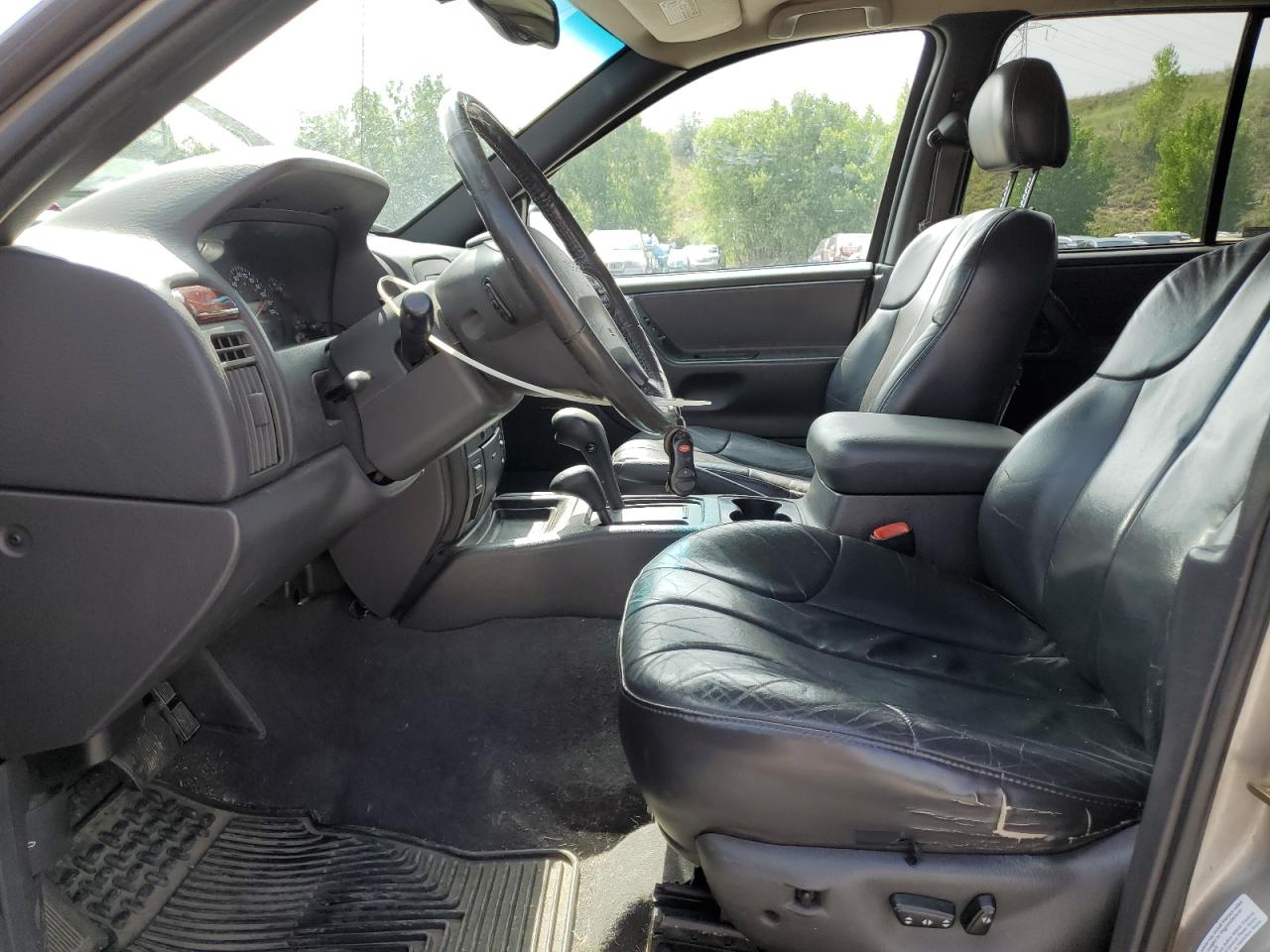 2000 Jeep Grand Cherokee Laredo VIN: 1J4GW48N1YC324356 Lot: 62011305