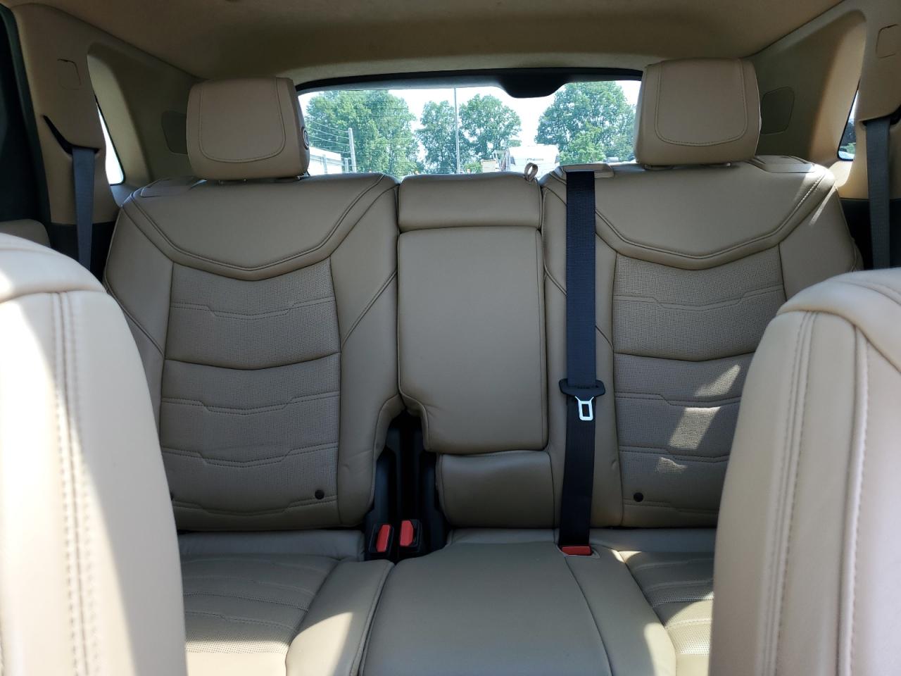 2017 Cadillac Xt5 Platinum VIN: 1GYKNFRS7HZ307555 Lot: 62259475