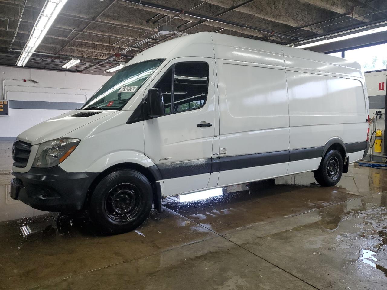 2016 Mercedes-Benz Sprinter 2500 for Sale in Wheeling, IL - Mechanical