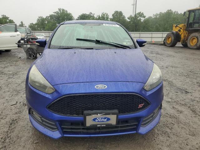 Hatchbacks FORD FOCUS 2015 Blue