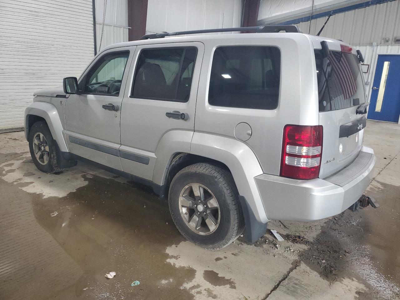 JEEP LIBERTY 2008 VIN 1J8GN28K18W215681 zdjęcie 2