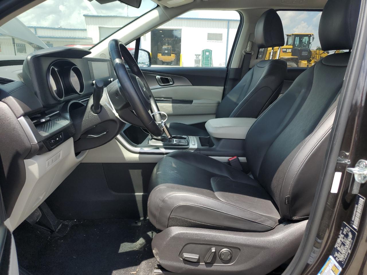 2023 Kia Carnival Lx VIN: KNDNB4H39P6287710 Lot: 59687585