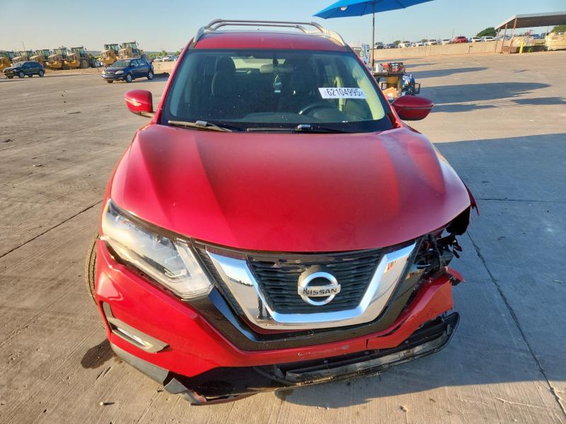  NISSAN ROGUE 2017 Red
