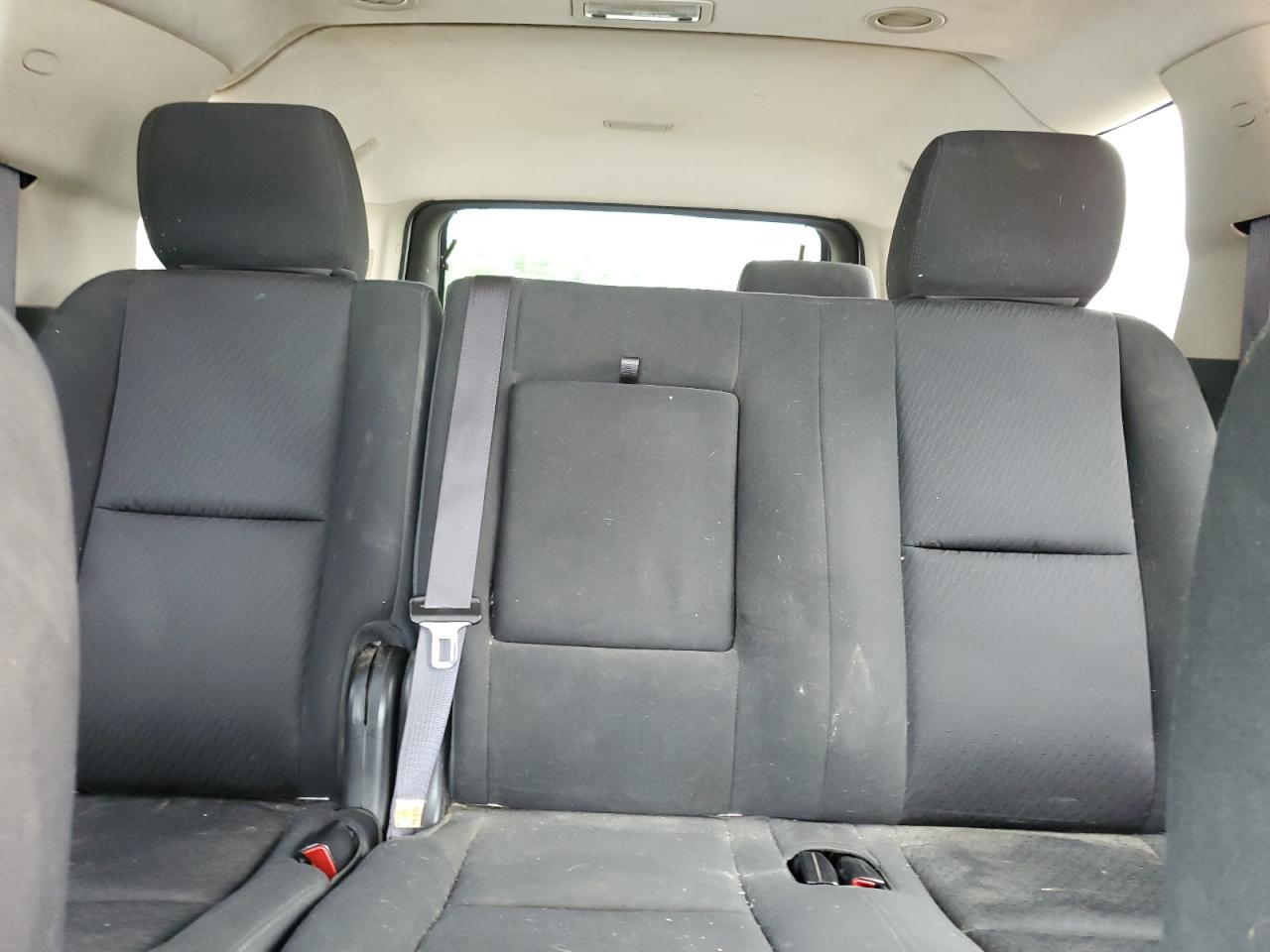 2014 Chevrolet Suburban K1500 Ls VIN: 1GNSKHE79ER137780 Lot: 59967345
