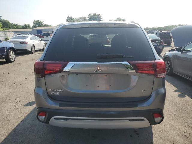  MITSUBISHI OUTLANDER 2020 Серебристый