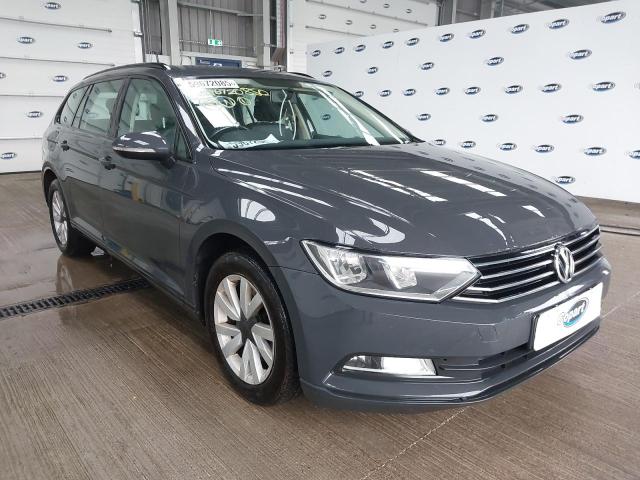 2015 VOLKSWAGEN PASSAT S T
