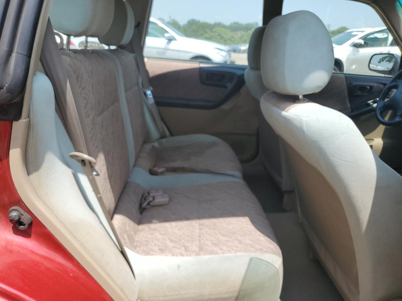 2000 Subaru Forester L VIN: JF1SF635XYH724623 Lot: 58236145
