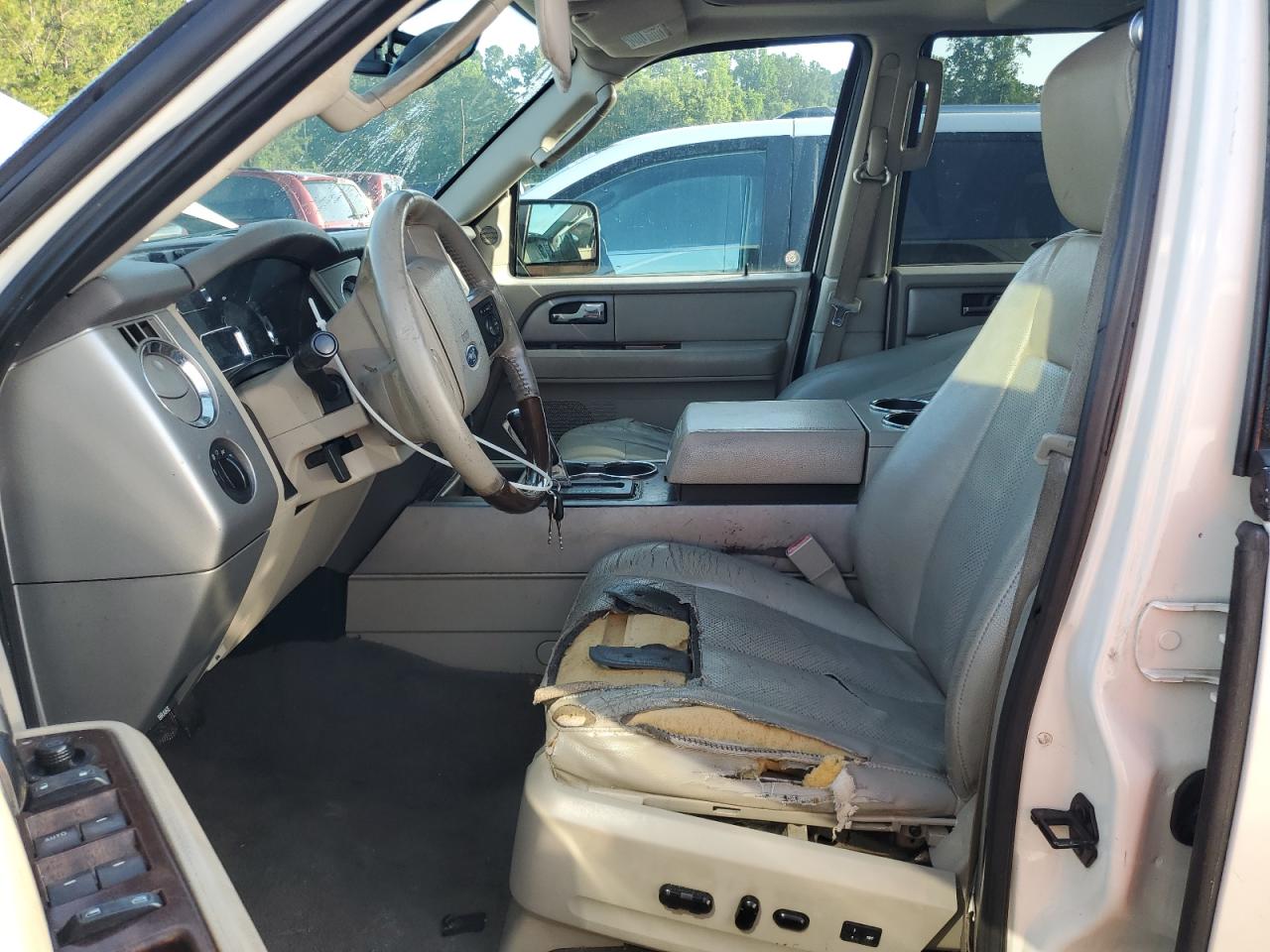 2007 Ford Expedition Limited VIN: 1FMFU19547LA76182 Lot: 62536605