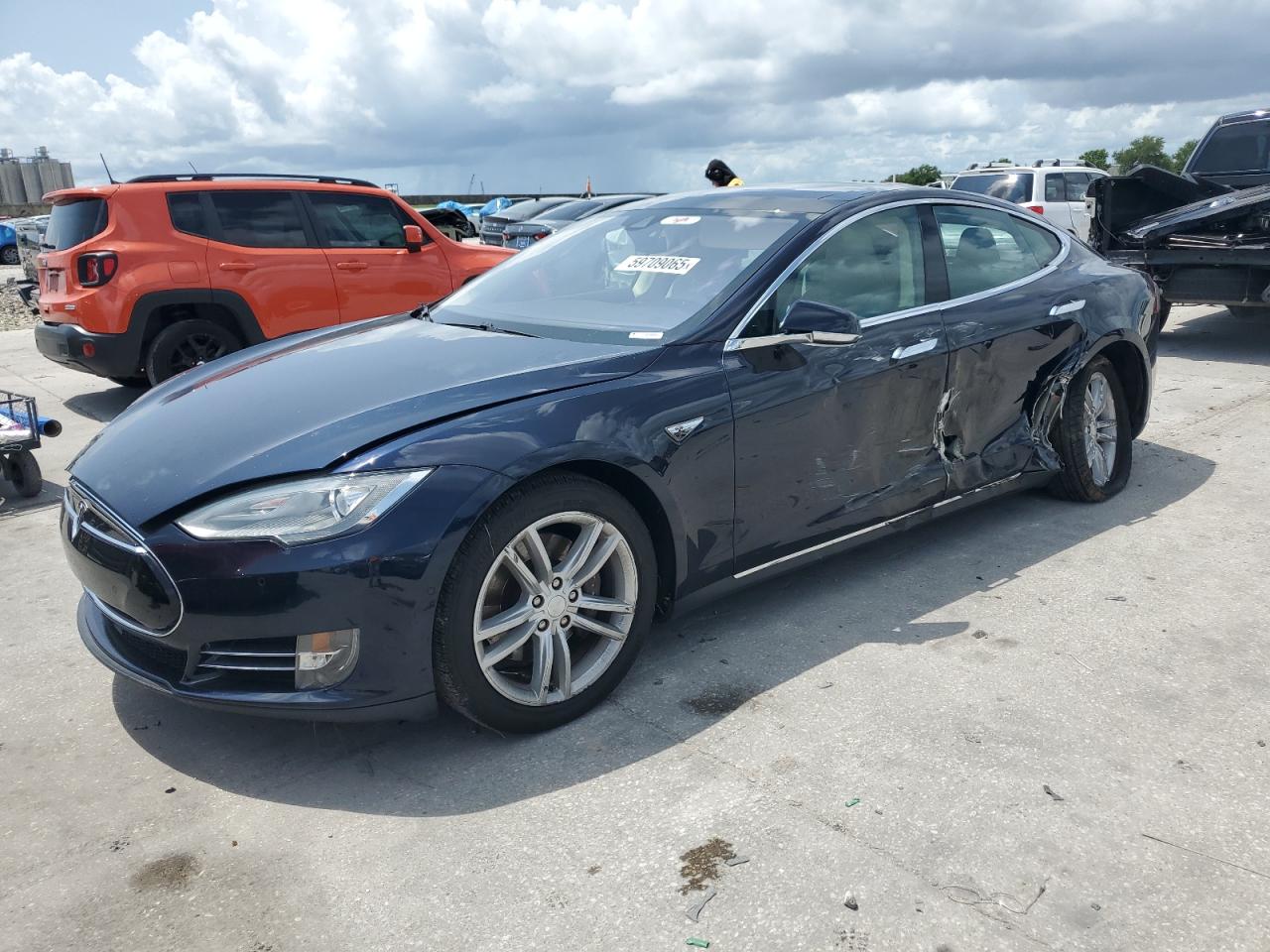 2014 Tesla Model S for Sale in New Orleans, LA - Side