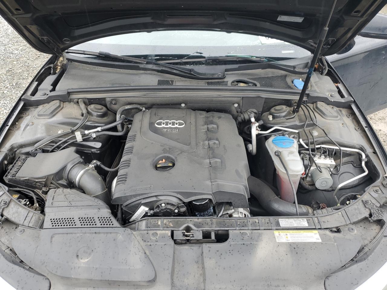 2015 Audi A4 Premium VIN: WAUAFAFL8FN022363 Lot: 62901445