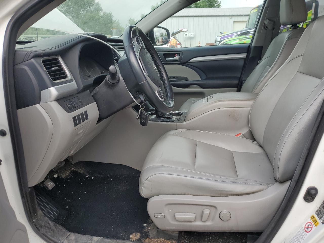 2017 Toyota Highlander Se VIN: 5TDJZRFH4HS483089 Lot: 62837725