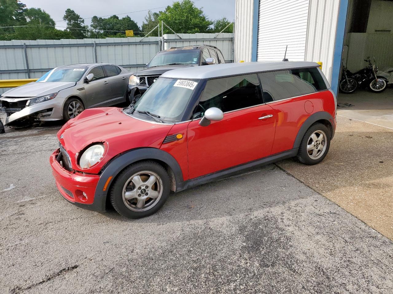 2009 Mini Cooper Clubman for Sale in Lufkin, TX - Front End