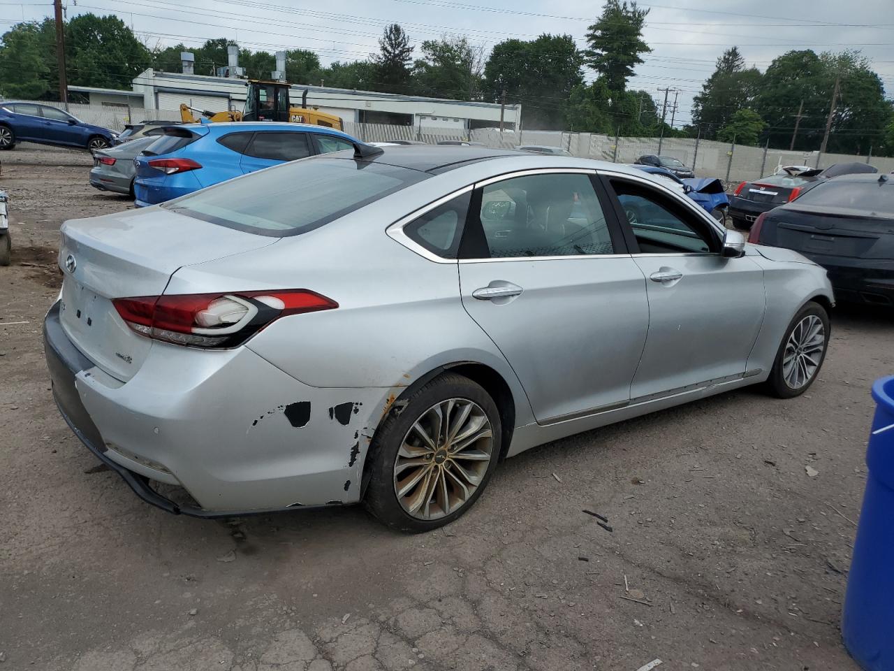 HYUNDAI GENESIS 2015 VIN KMHGN4JE3FU038563 фото 3