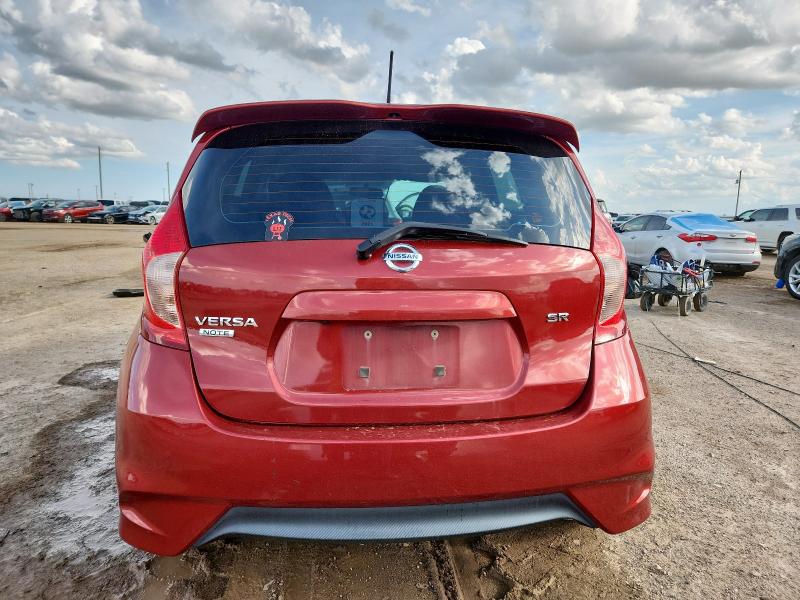  NISSAN VERSA 2017 Красный