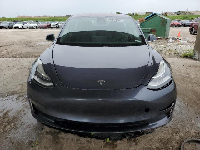  TESLA MODEL 3 2018 Szary